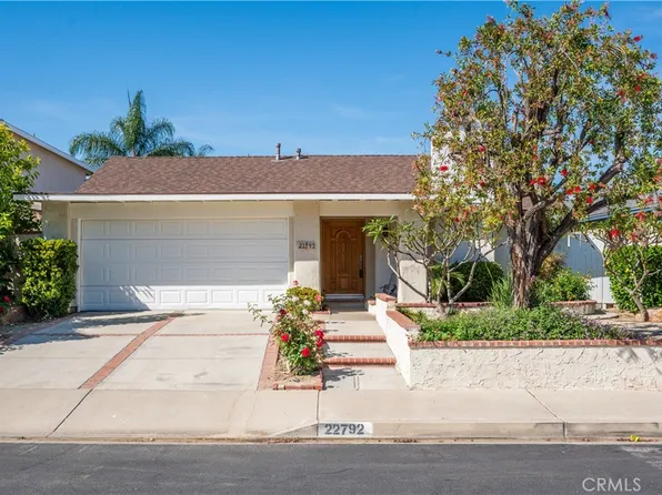22792 La Quinta Dr, Mission Viejo, CA 92691