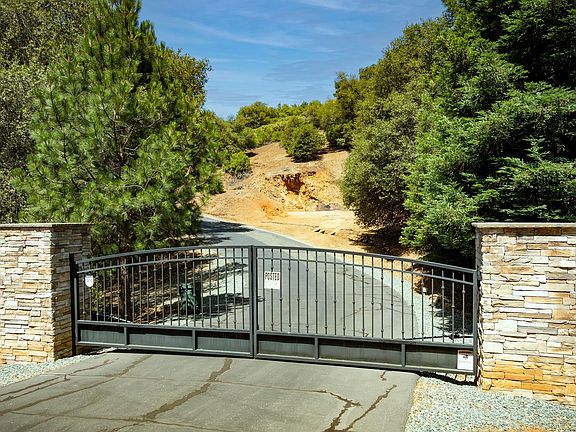 2nd image of 11051 Upper Previtali Rd