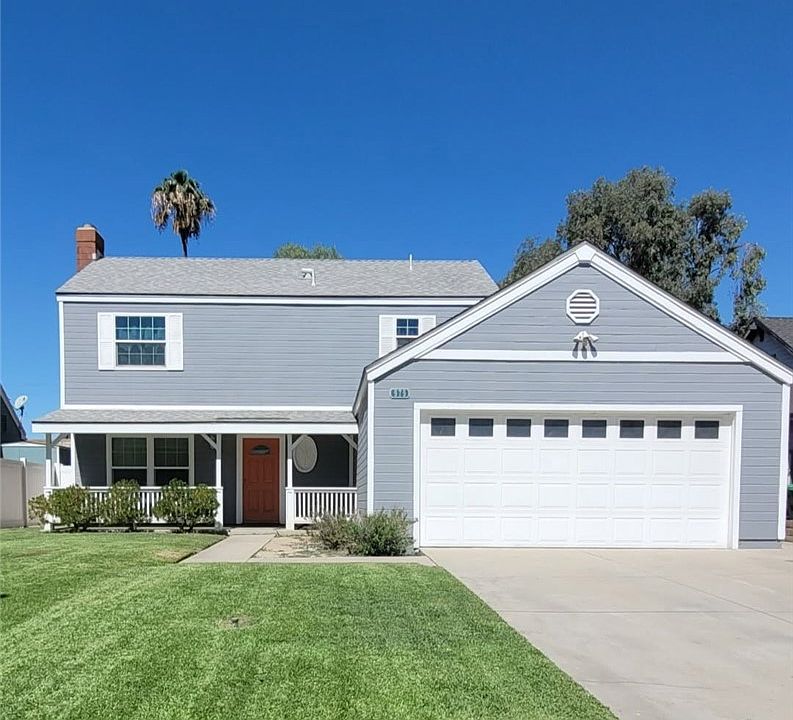 2nd image of 979 Forest Dr