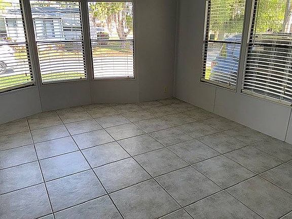 3rd image of 1337 Arbol Grande Cir