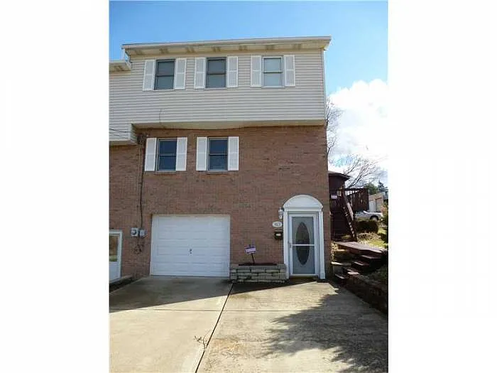 963 Pittsburgh St photo 1