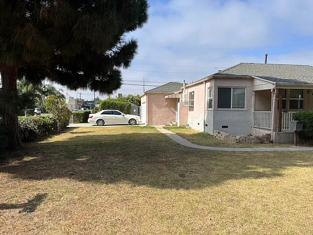 3971 Bentley Ave — Photo 3