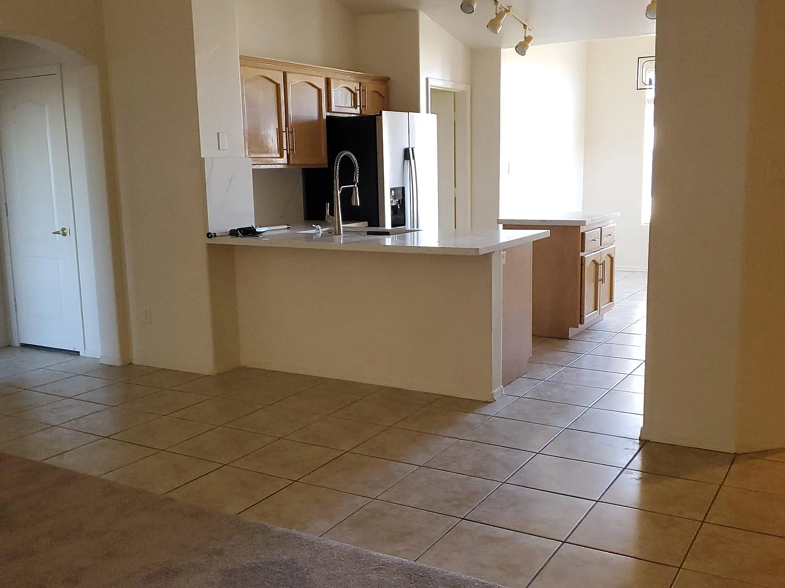 3 bed, 1550 sqft, $1,800 — Photo 4