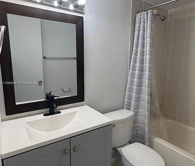 17530 NW 68th Ave #C3010 — Photo 10