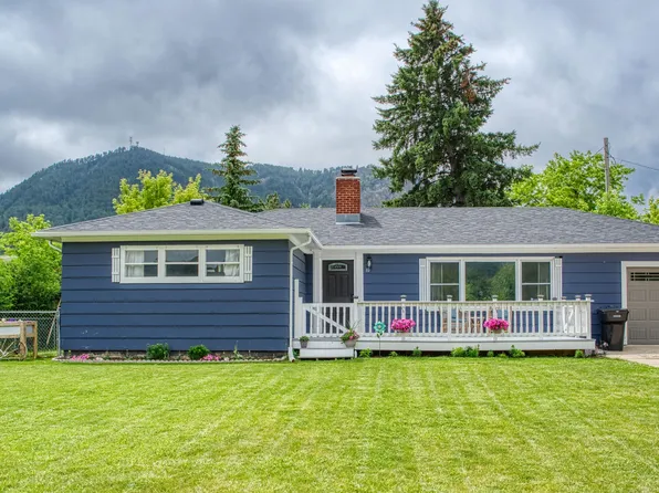 10 Mountain View Dr, Sundance, WY 82729