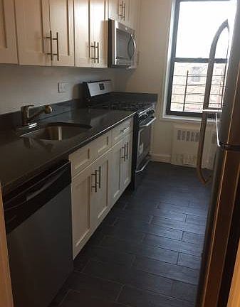 3rd image of 4111 40th St