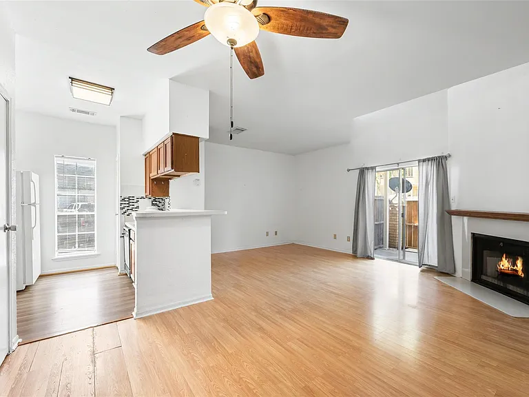 7575 Cambridge St #1304 — Photo 18