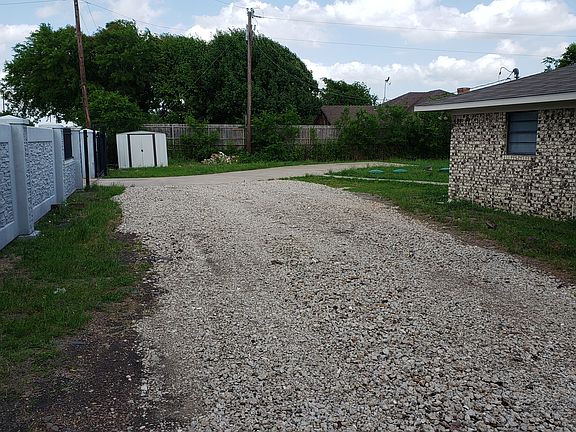 3rd image of 16716 Fm 1778