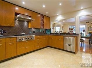 4567 Tam O Shanter Dr, Thousand Oaks, CA 91362