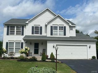 4025 Mary Lynn Dr, Canastota, NY 13032