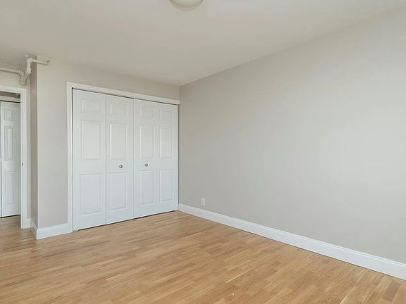 4th image of 1410M Columbia Rd #8H