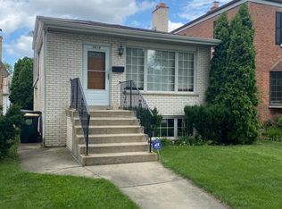 7618 Madison St, Niles, IL 60714