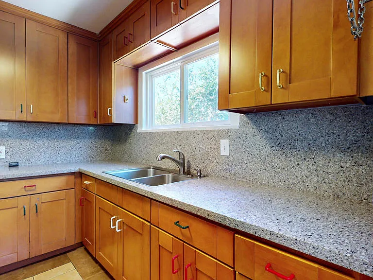 1400 N Dominion Ave — Photo 17