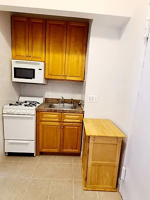 Rented by Abode Residential LLC | media 17