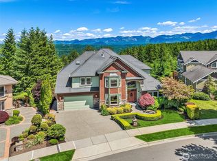 6230 Fairway Pl SE, Snoqualmie, WA 98065