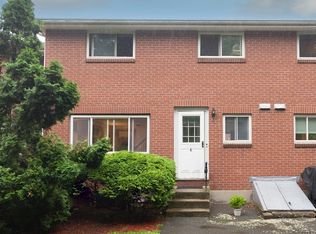 702 Main St #E, Millis, MA 02054