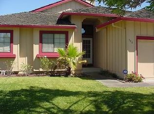 300 Honeydew Dr, Vallejo, CA 94591