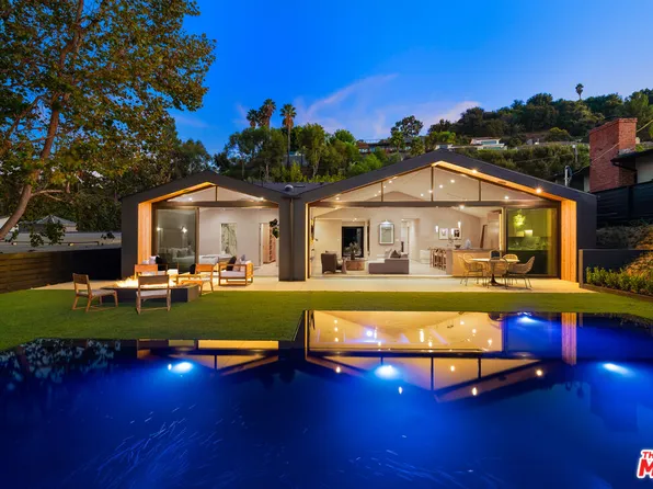 3647 Willowcrest Ave, Studio City, CA 91604