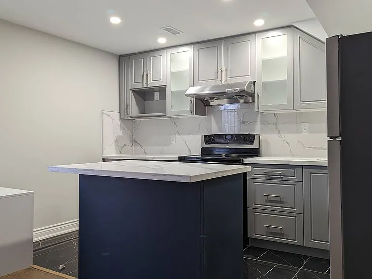 133 Herdwick St — Photo 2