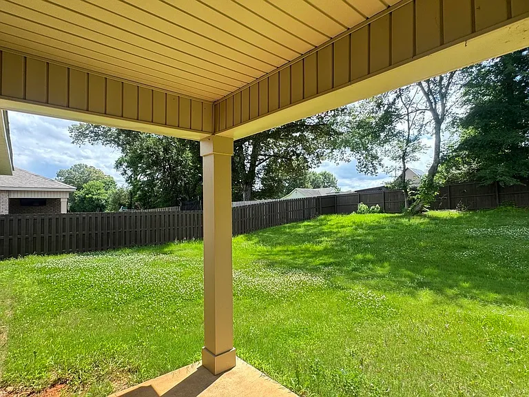 114 Canonbury Dr — Photo 32