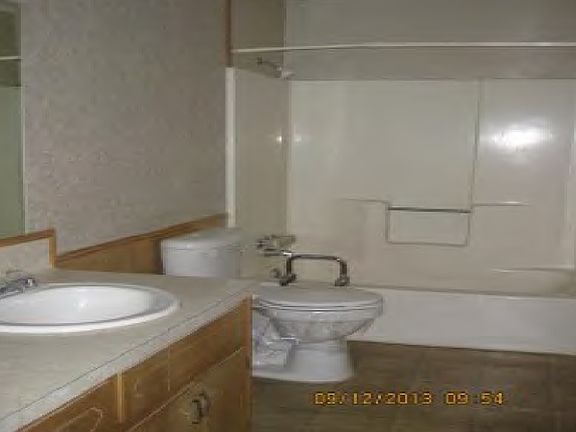 4th image of 113 Yorkshire Blvd