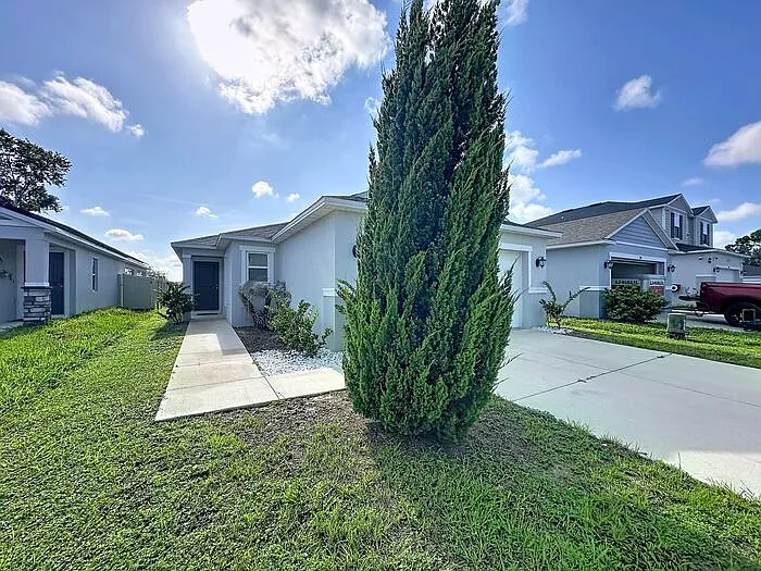 711 Scrub Oak Hammock Rd