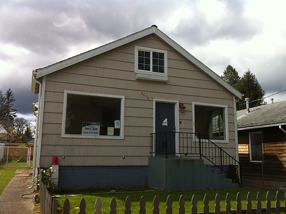 2nd image of 2678 E 1st St