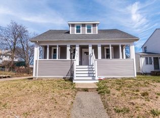 26 Corbett Ave, Dedham, MA 02026