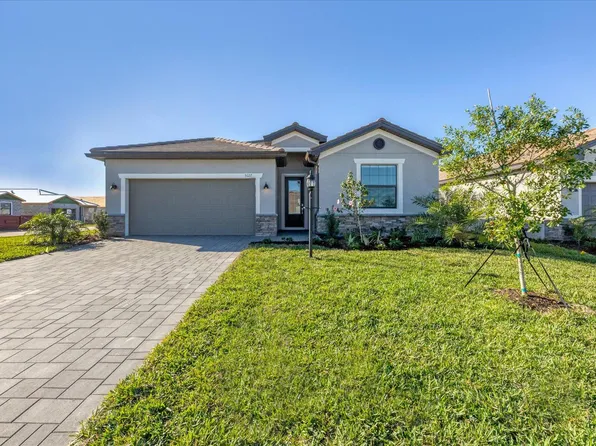 5127 Coral Reef Way, Bradenton, FL 34211