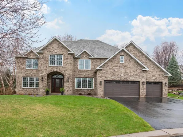 829 Bald Lake Ct, Eagan, MN 55123