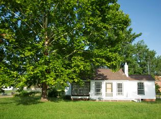 21 N Dobbs St, Ackerman, MS 39735