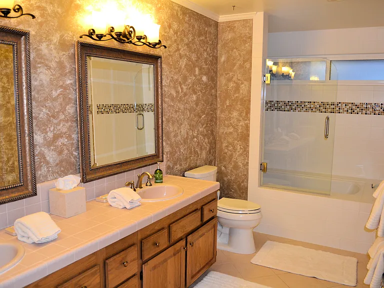 7060 Valley Greens Cir — Photo 22
