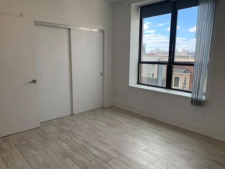 1165 N Hope St #5A — Photo 5