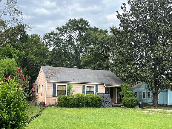 3rd image of 1817 Lee St