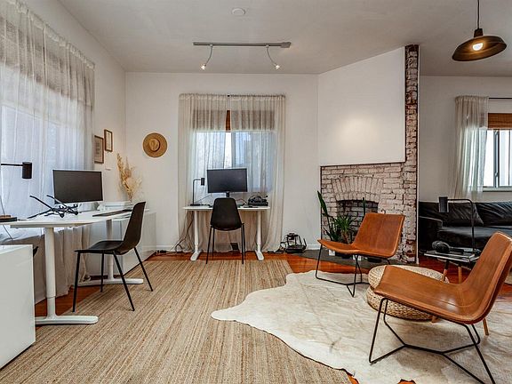4th image of 3303 W 33rd Ave