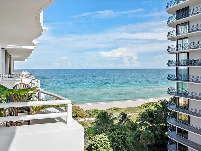 8911 Collins Ave #802 — Photo 22