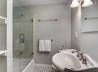 31 Garland St, Chelsea, MA 02150