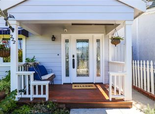 222 8th St, Seal Beach, CA 90740