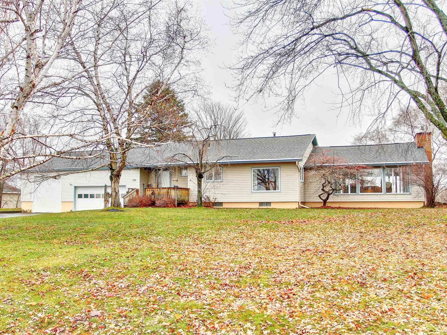 195 Potter Rd W, Traverse City, MI 49696 Zillow