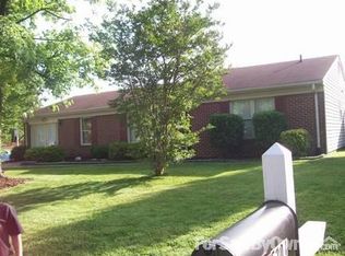 5201 Mima Cir, Virginia Beach, VA 23464