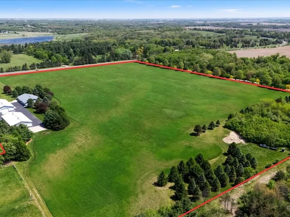 17905 State Route 173, Harvard, IL 60033
