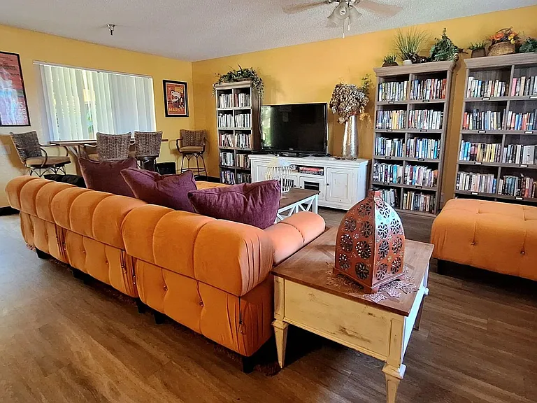 Jefferson House 1 — Photo 13