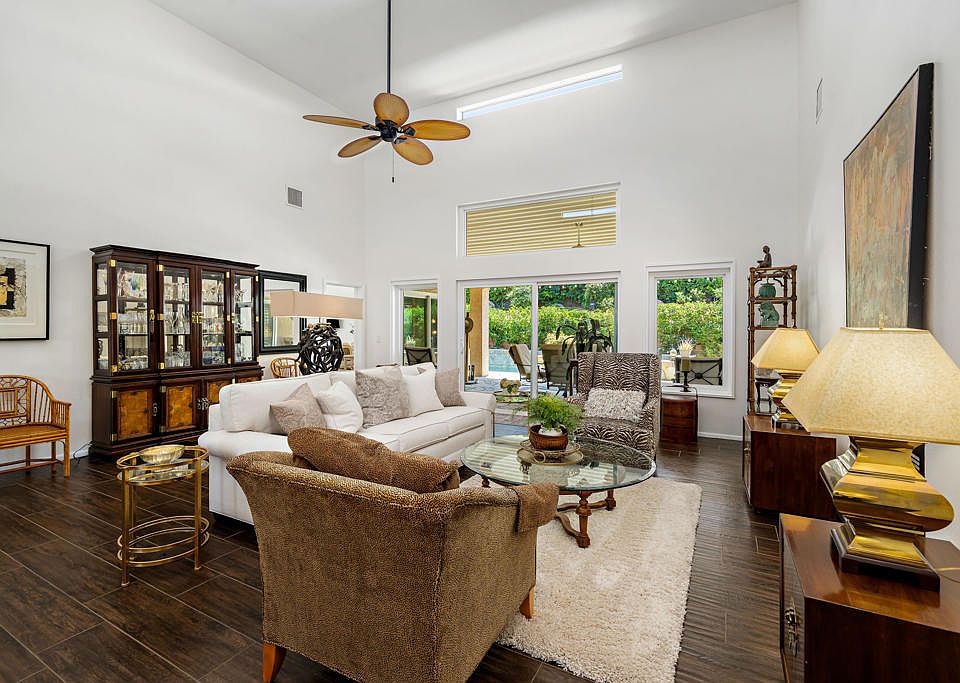 1st image of 131 Vista Monte
