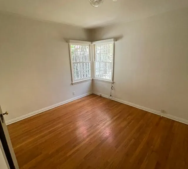 1257 1/2 Devon Ave #1257-1/2 — Photo 10