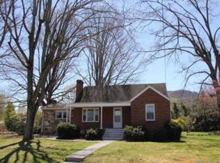 1103 Victory Rd SE, Roanoke, VA 24014