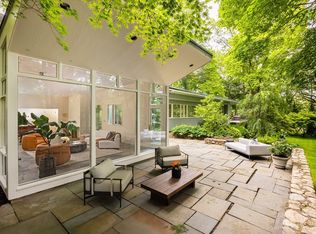 46 Malia Ter, Newton, MA 02467