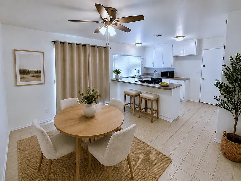 Kitchen (virtually staged)