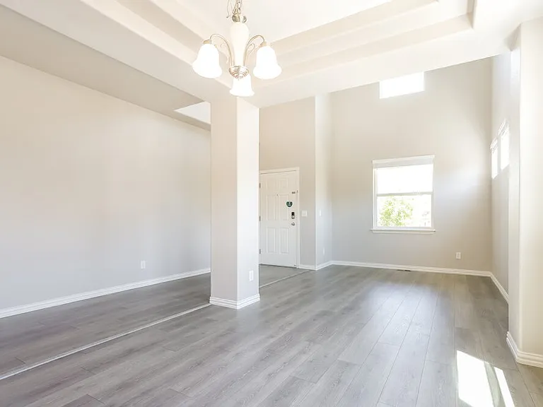 25090 E 3rd Pl — Photo 9
