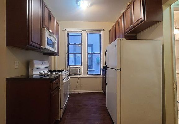 2nd image of 4011 67th St APT 2B