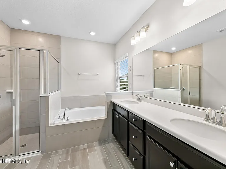 2468 Alexia Cir — Photo 15